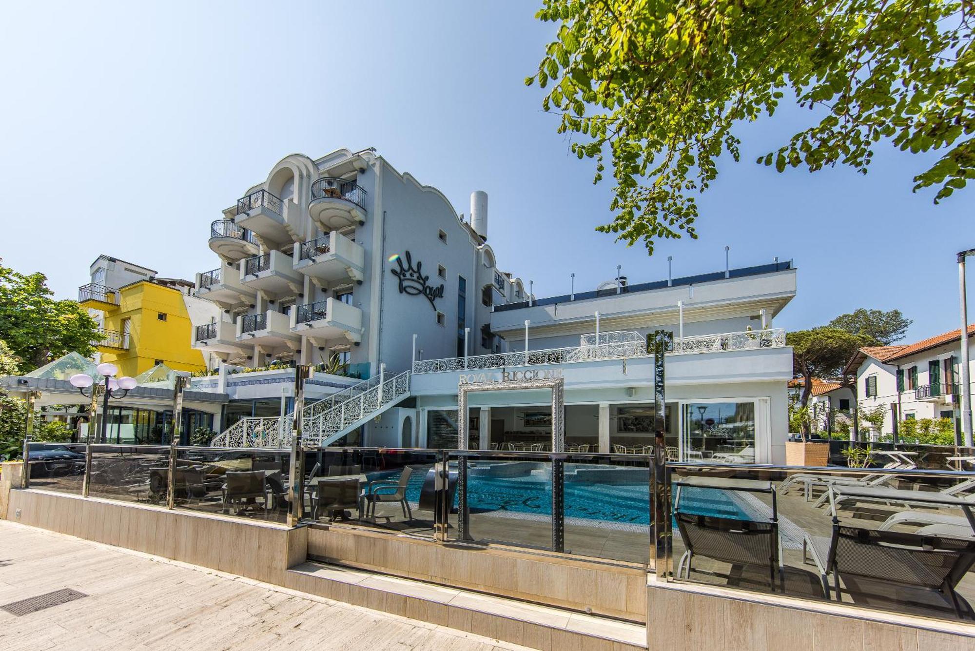 Royal Boutique Hotel Riccione Exterior foto