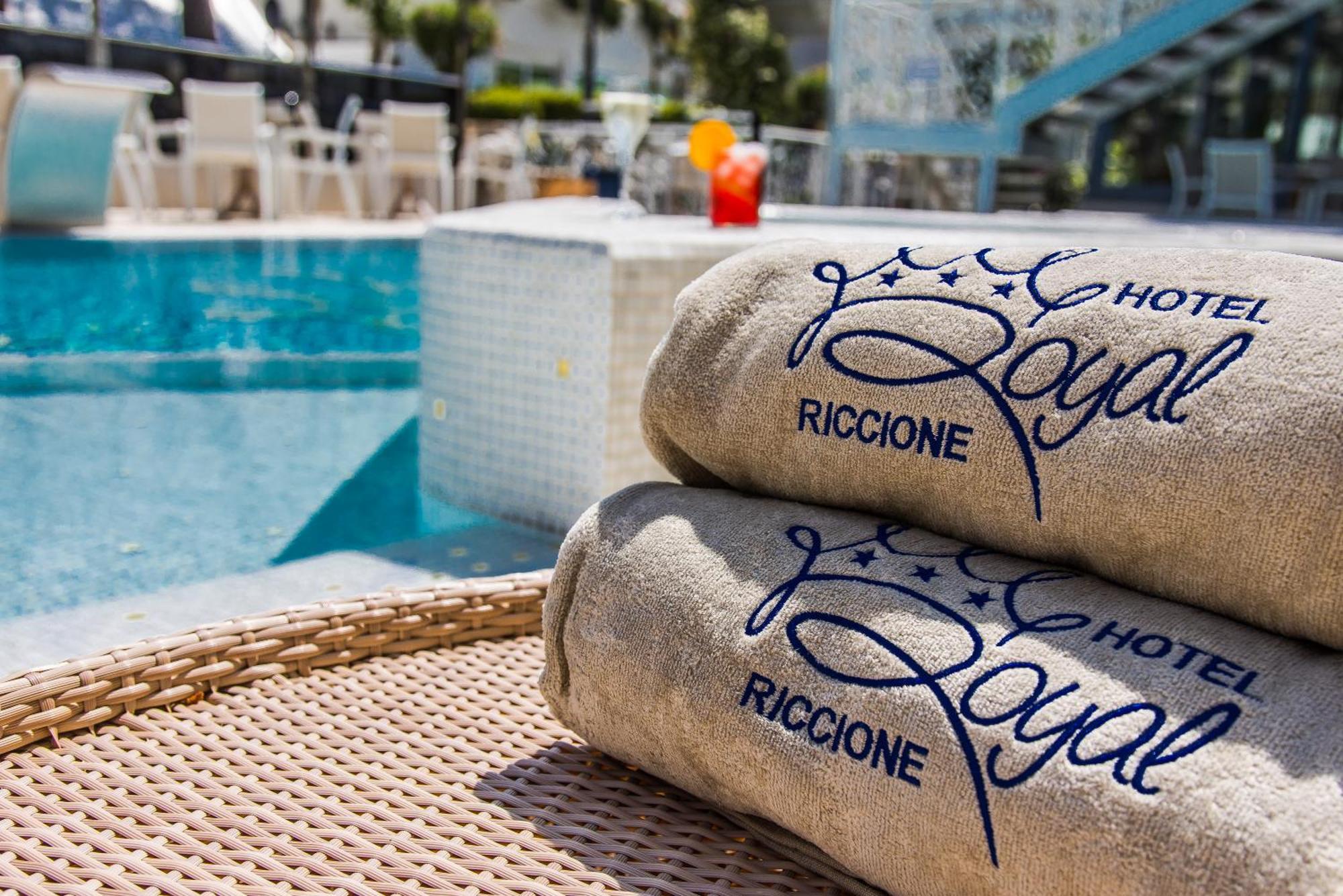 Royal Boutique Hotel Riccione Exterior foto