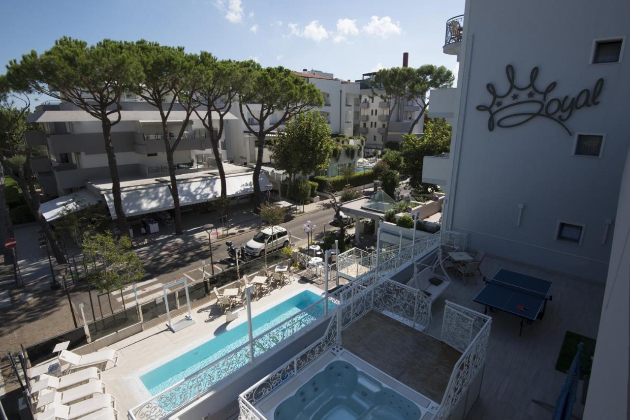 Royal Boutique Hotel Riccione Exterior foto